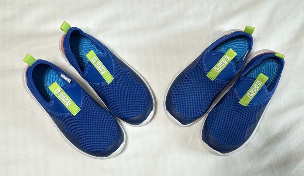 Rugged Shark Youth Size 3 Blue Aqua-Flo Water Shoes